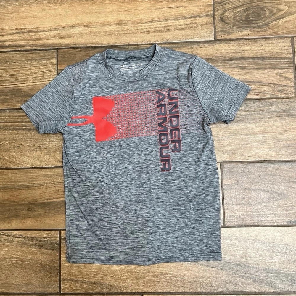 Under Armour HeatGear Graphic Athletic Shirt Youth Medium Gray Red Tee